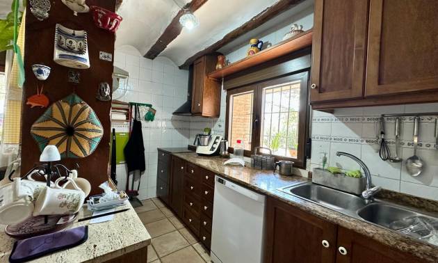 Sale - Villa - Yecla