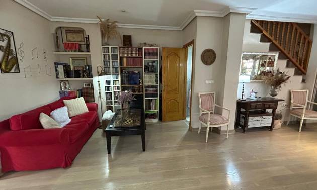 Bestaande woningen - Villa - Los Montesinos