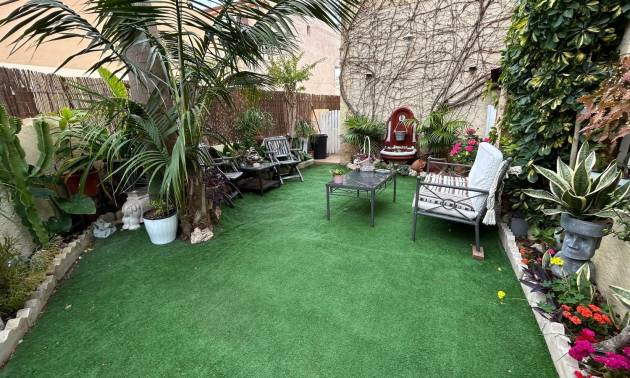 Bestaande woningen - Villa - Los Montesinos