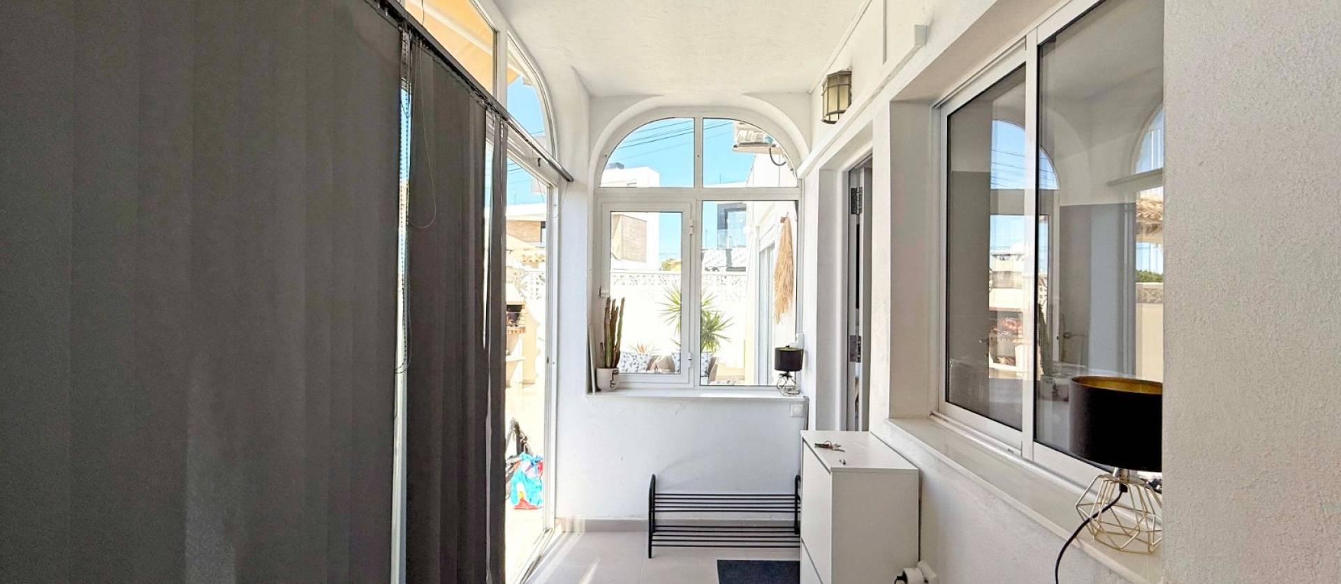 Sale - Bungalow - Torrevieja - La Mata