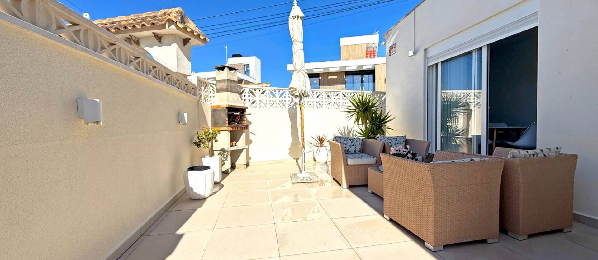 Sale - Bungalow - Torrevieja - La Mata