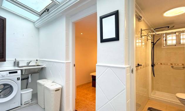 Sale - Bungalow - Torrevieja - La Mata