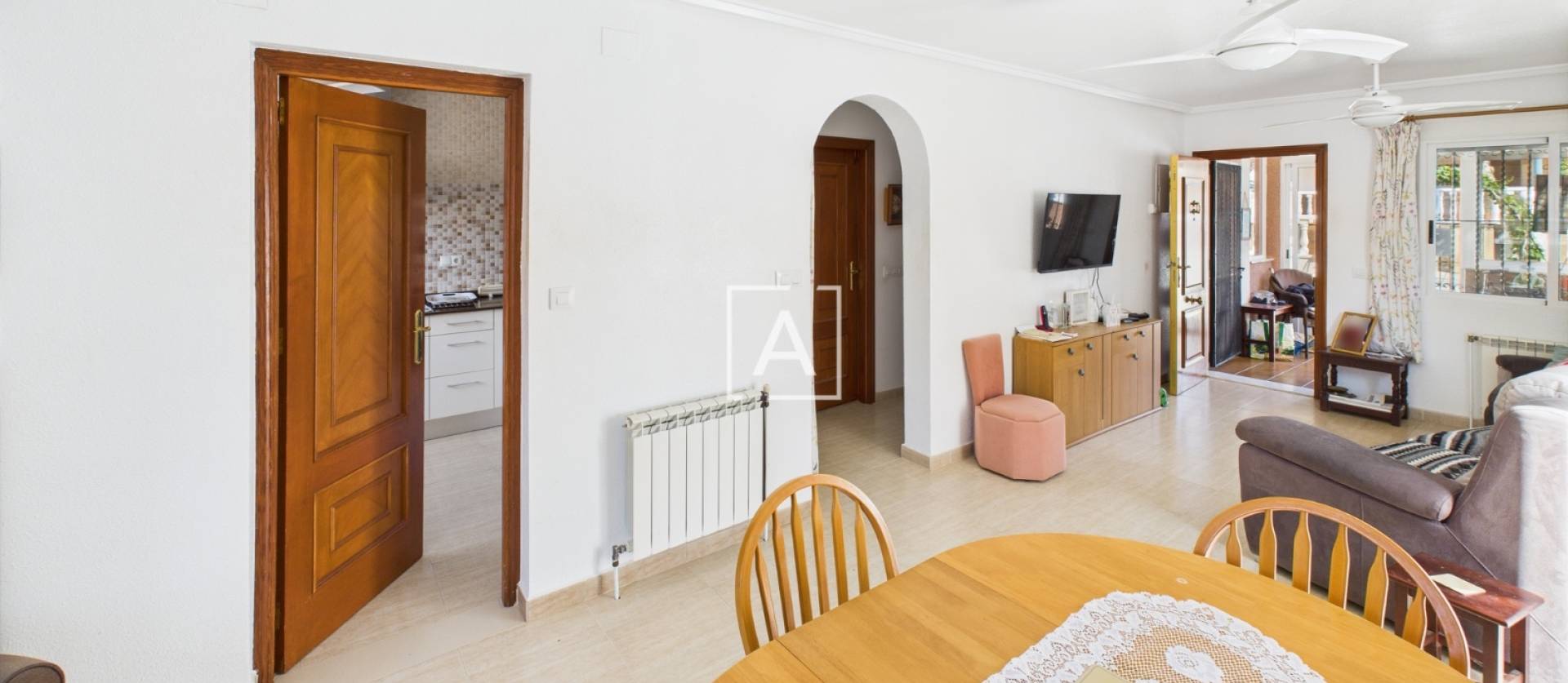 Sale - 4. House - Detached Villa - Pinar de Campoverde