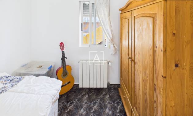 Sale - 4. House - Detached Villa - Pinar de Campoverde