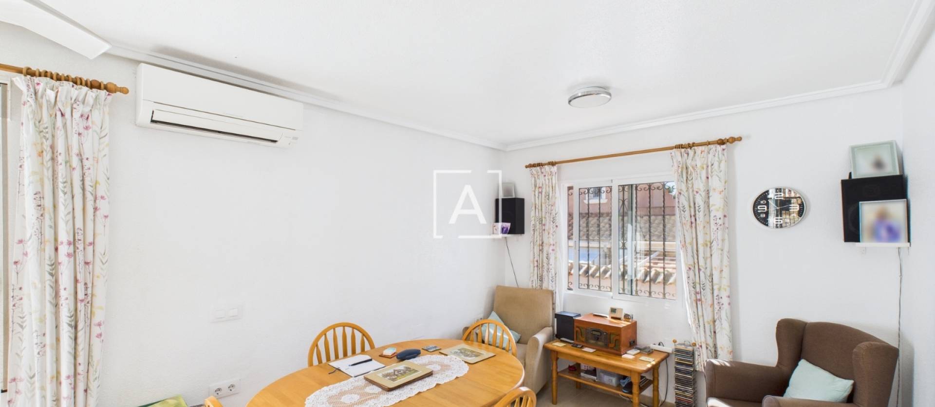 Sale - 4. House - Detached Villa - Pinar de Campoverde