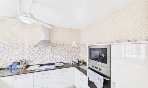 Sale - 4. House - Detached Villa - Pinar de Campoverde