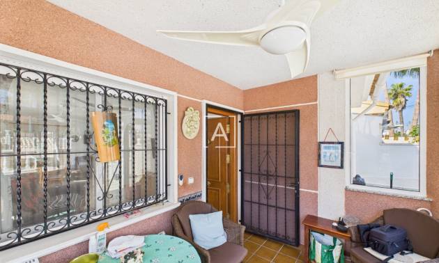 Sale - 4. House - Detached Villa - Pinar de Campoverde