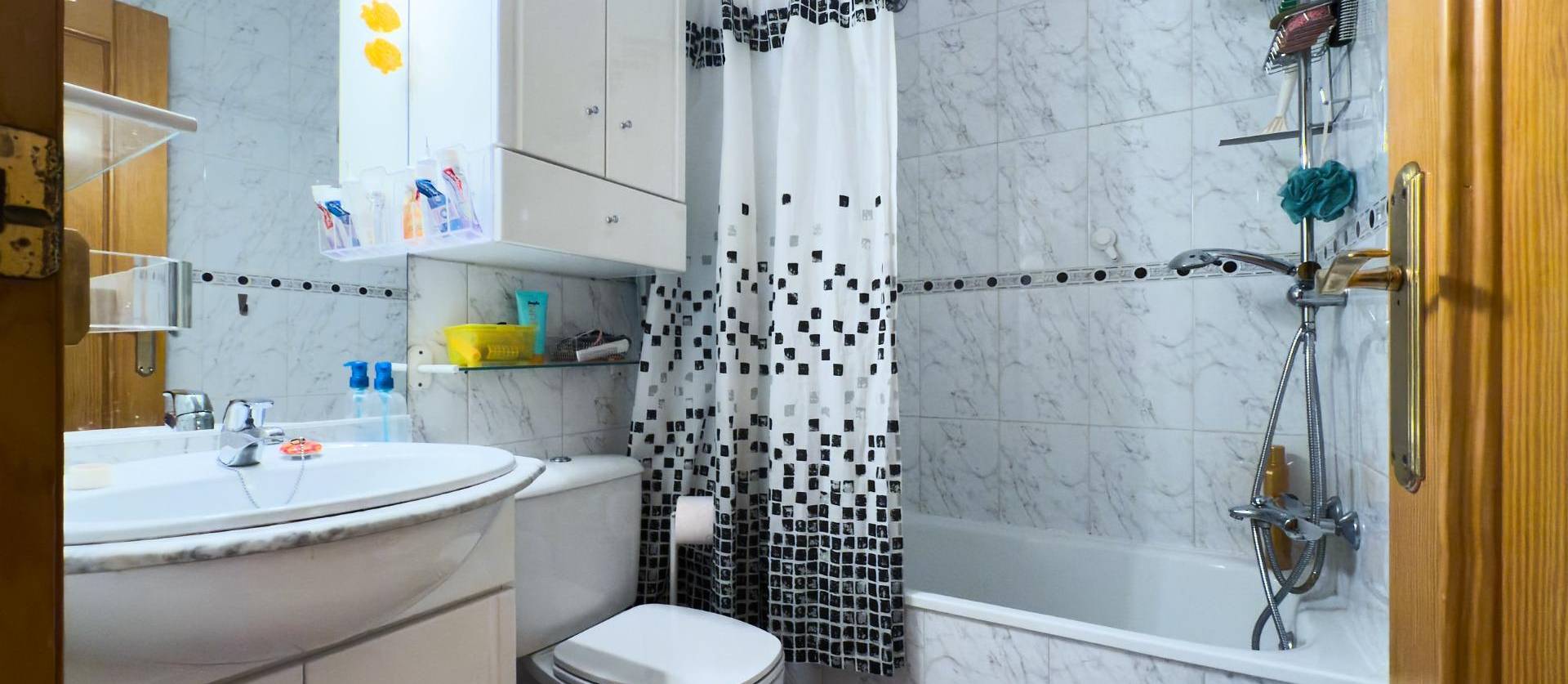 Sale - Ground Floor - Torrevieja - La Mata pueblo