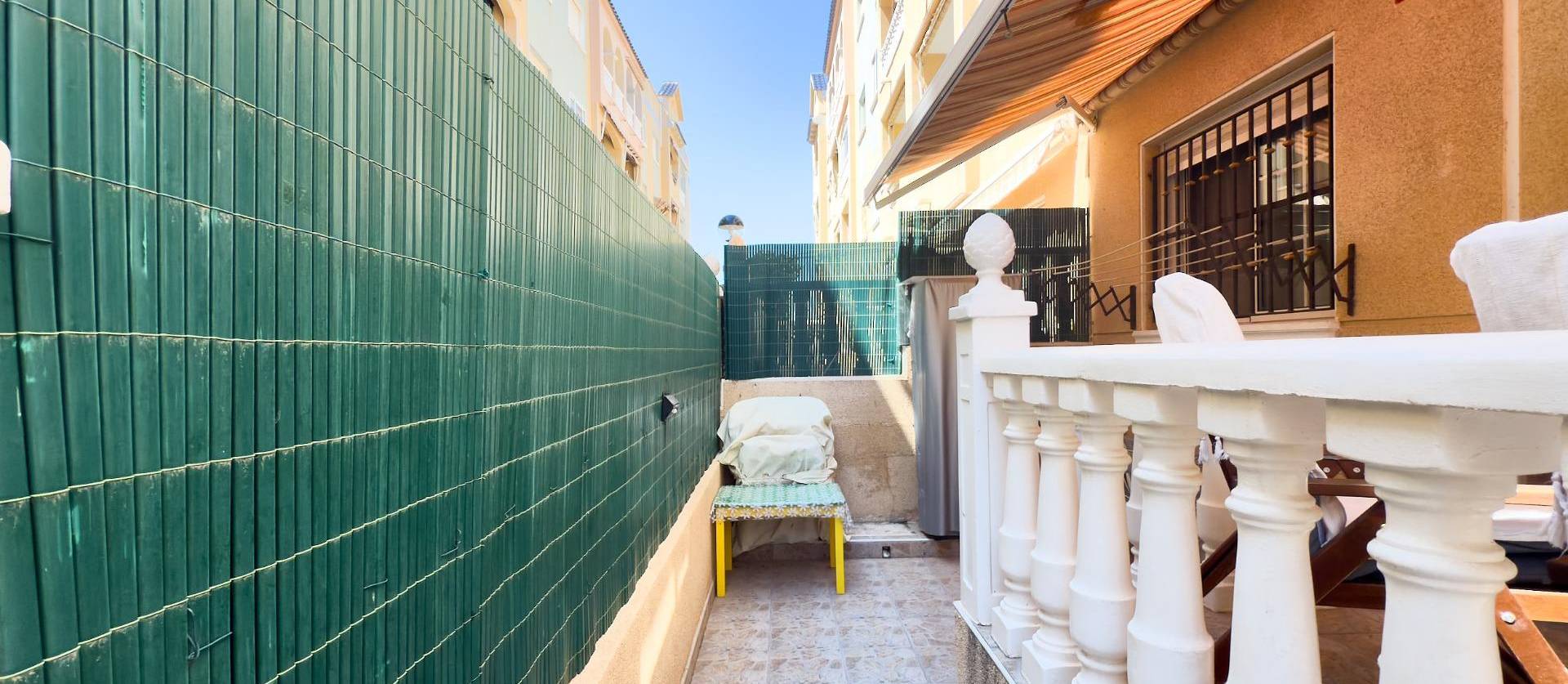 Sale - Ground Floor - Torrevieja - La Mata pueblo