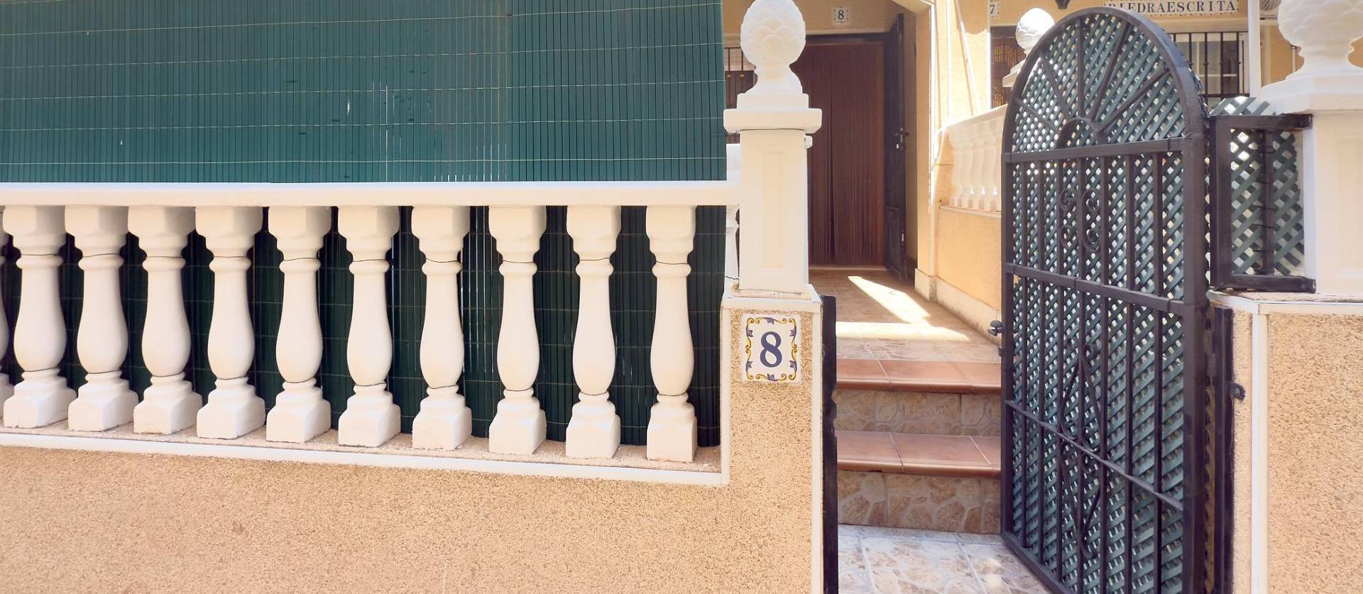 Sale - Ground Floor - Torrevieja - La Mata pueblo