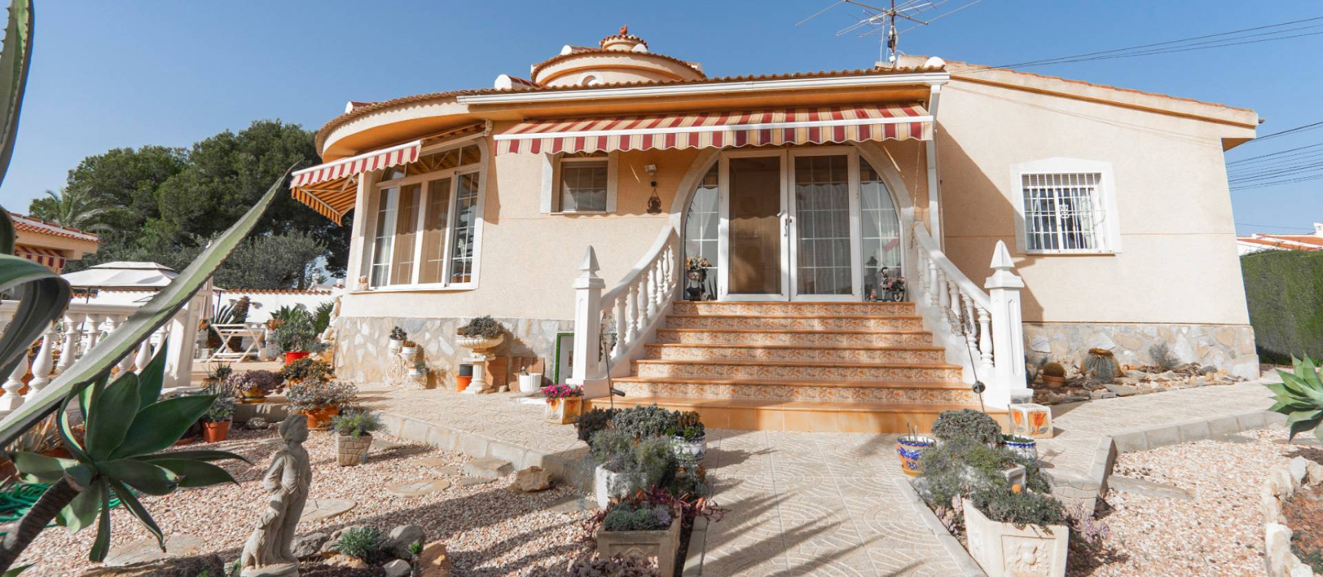 Sale - Villa - Ciudad Quesada