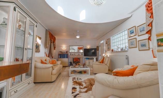 Sale - Villa - Ciudad Quesada