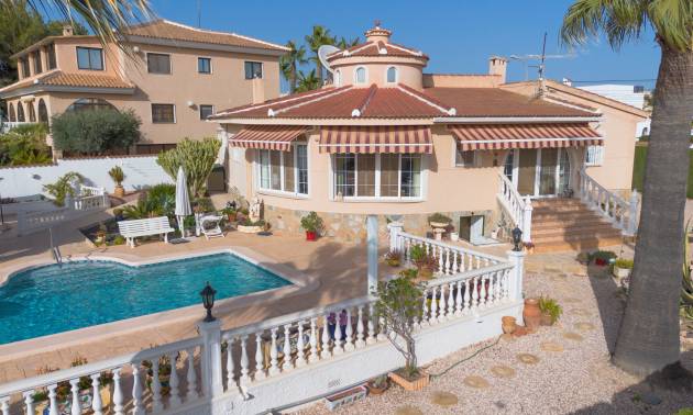 Sale - Villa - Ciudad Quesada