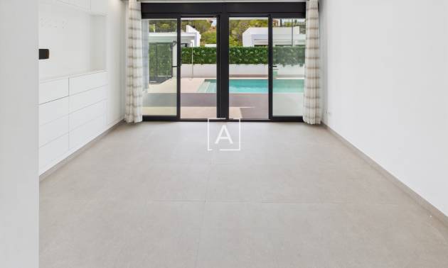 Sale - Villa - Pinar de Campoverde