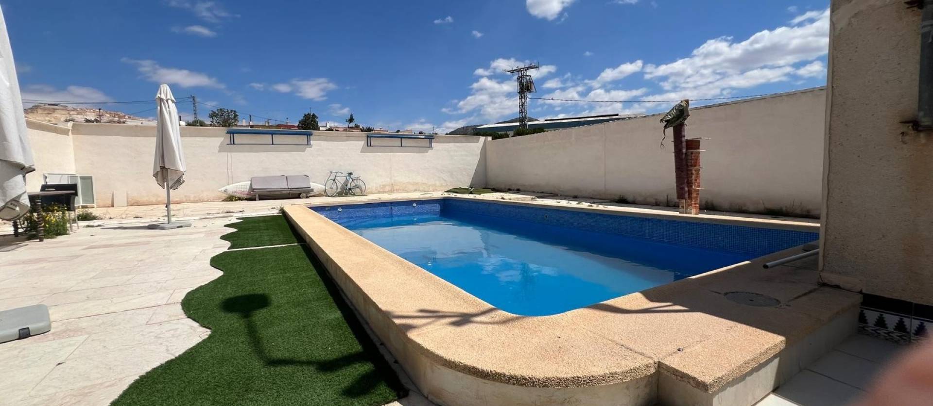 Sale - Country House - Alguena