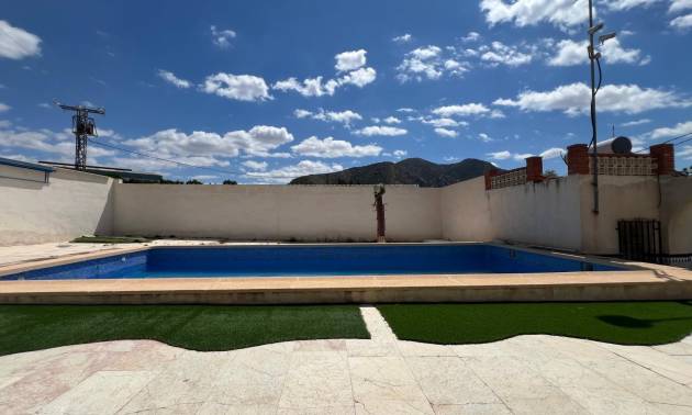 Sale - Country House - Alguena
