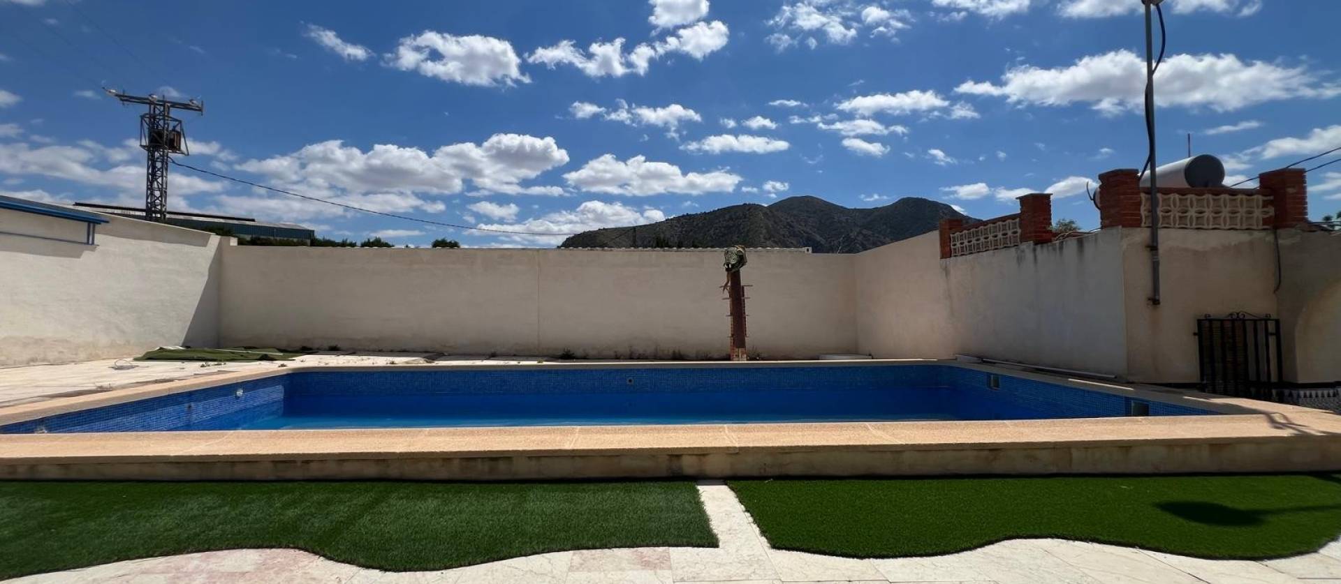 Sale - Country House - Alguena