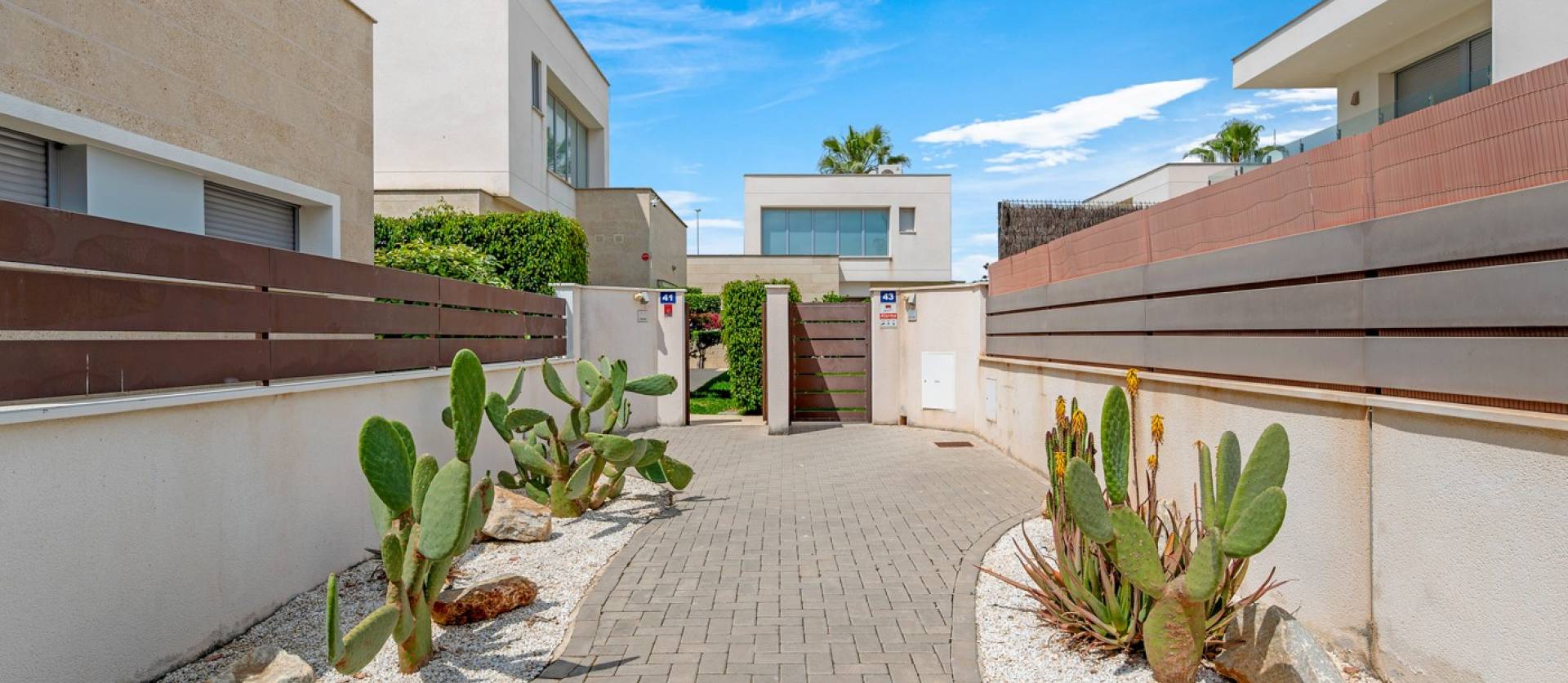 Sale - Villa - Orihuela - Vistabella Golf