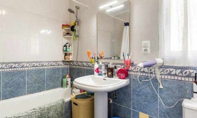 Sale - Villa - Orihuela Costa - Villamartín