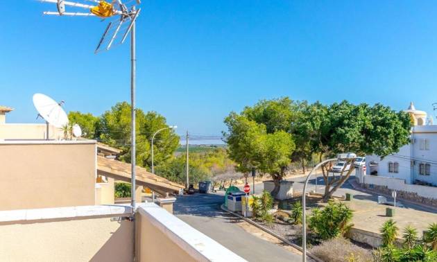 Sale - Villa - Orihuela Costa - Villamartín