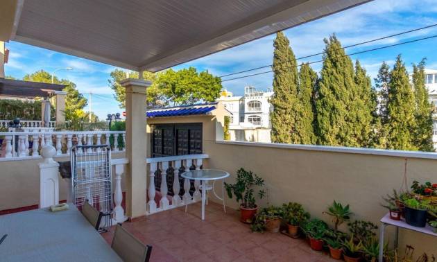 Sale - Villa - Orihuela Costa - Villamartín