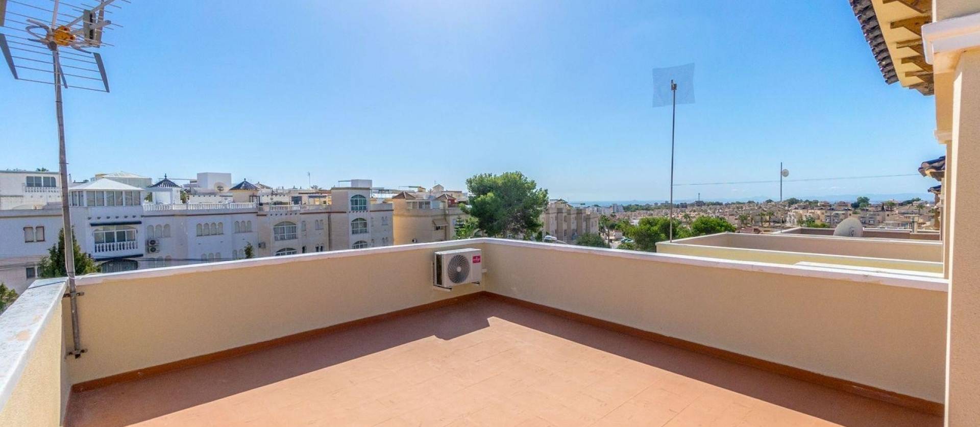 Sale - Villa - Orihuela Costa - Villamartín