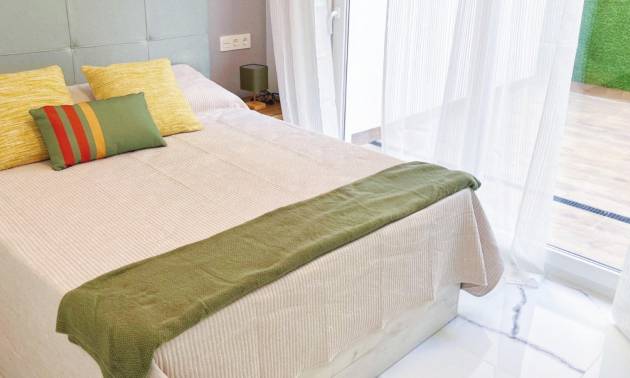 Sale - Apartment - Torrevieja - Playa del Cura