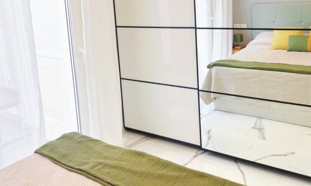 Sale - Apartment - Torrevieja - Playa del Cura