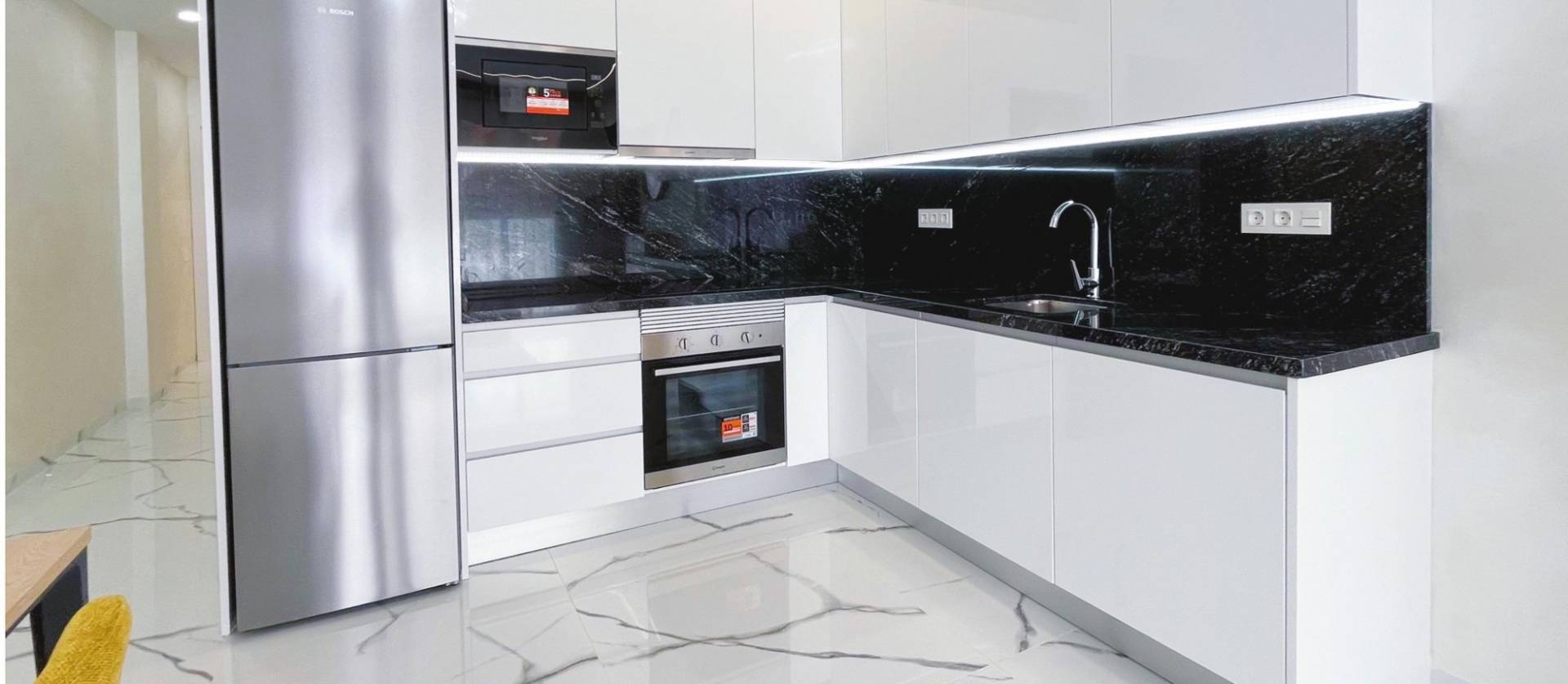 Sale - Apartment - Torrevieja - Playa del Cura