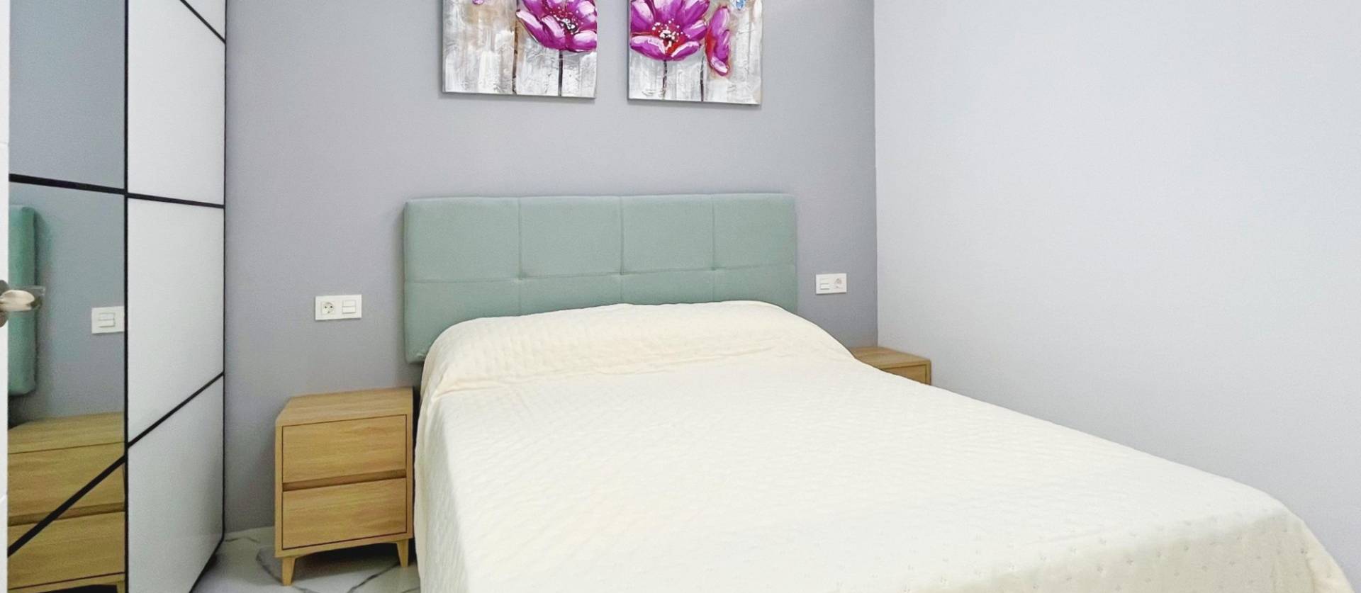 Sale - Apartment - Torrevieja - Playa del Cura