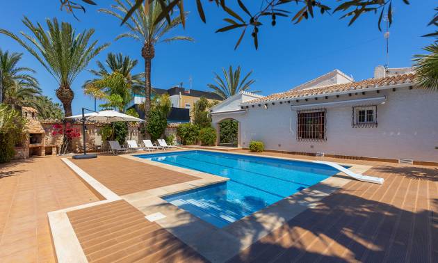 Sale - Villa - Orihuela - Orihuela Costa