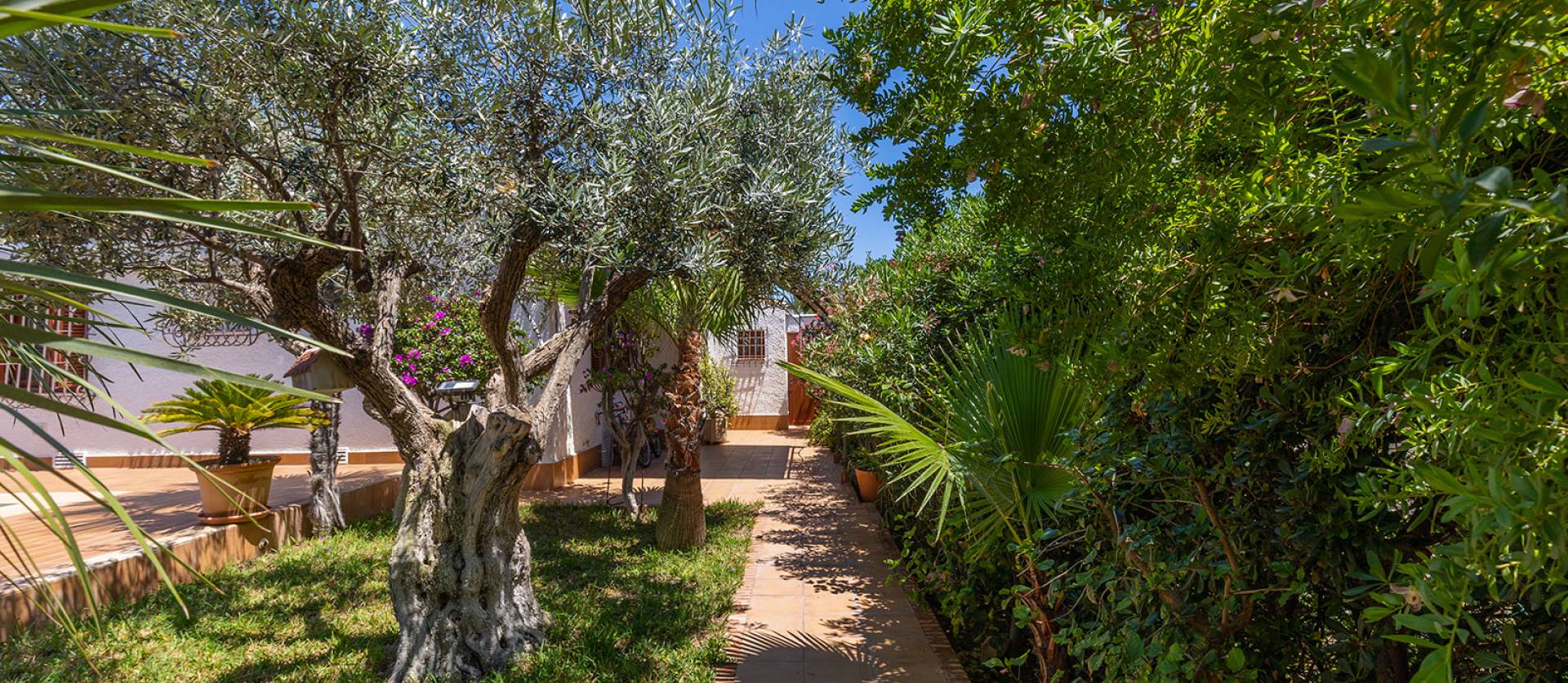 Sale - Villa - Orihuela - Orihuela Costa