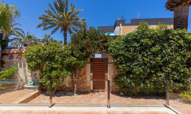 Sale - Villa - Orihuela - Orihuela Costa