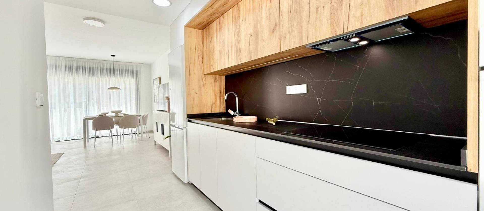 New Build - Townhouse - Cox - Sin Zona