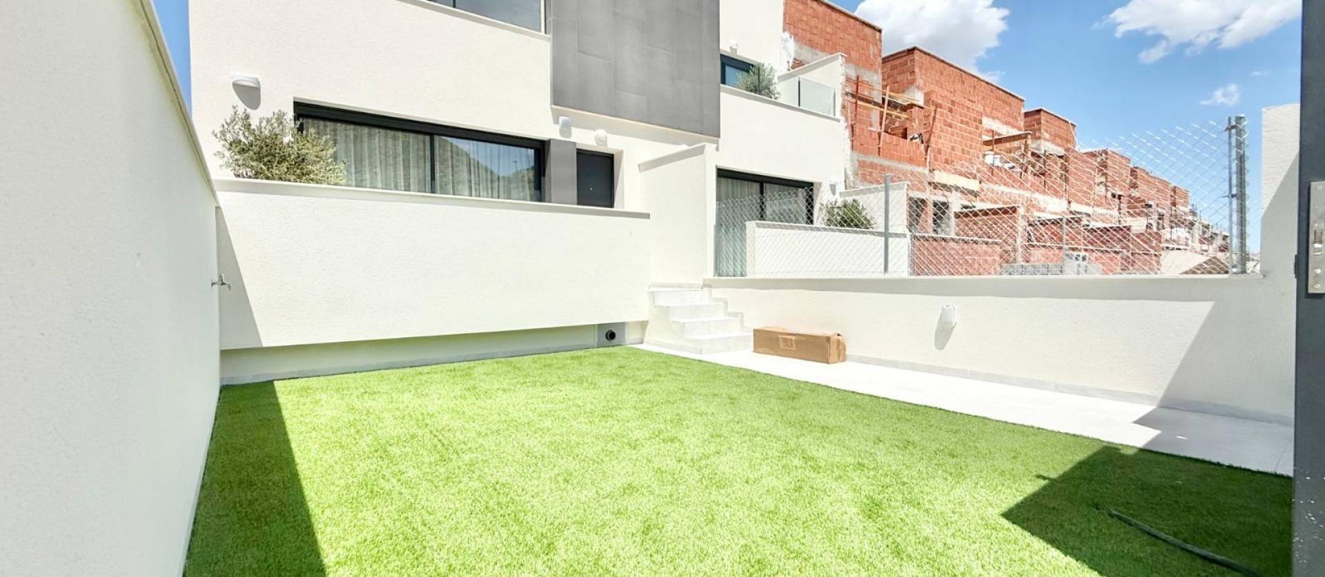 Nouvelle construction - Maison de ville - Cox - Sin Zona