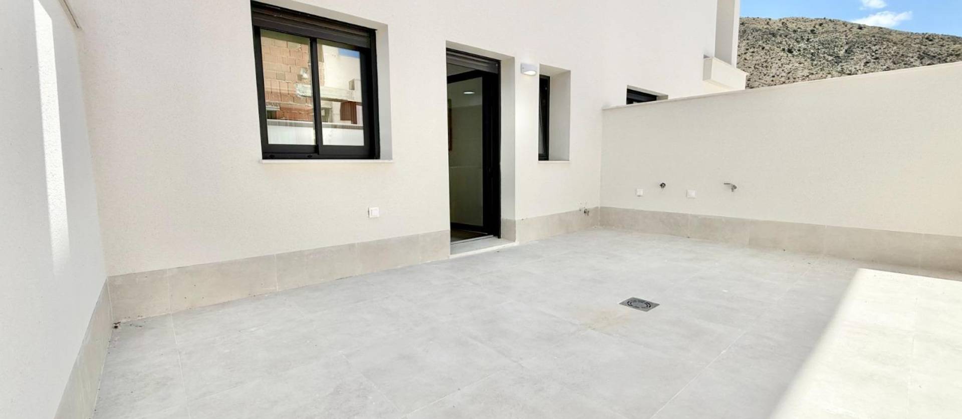 Nouvelle construction - Maison de ville - Cox - Sin Zona