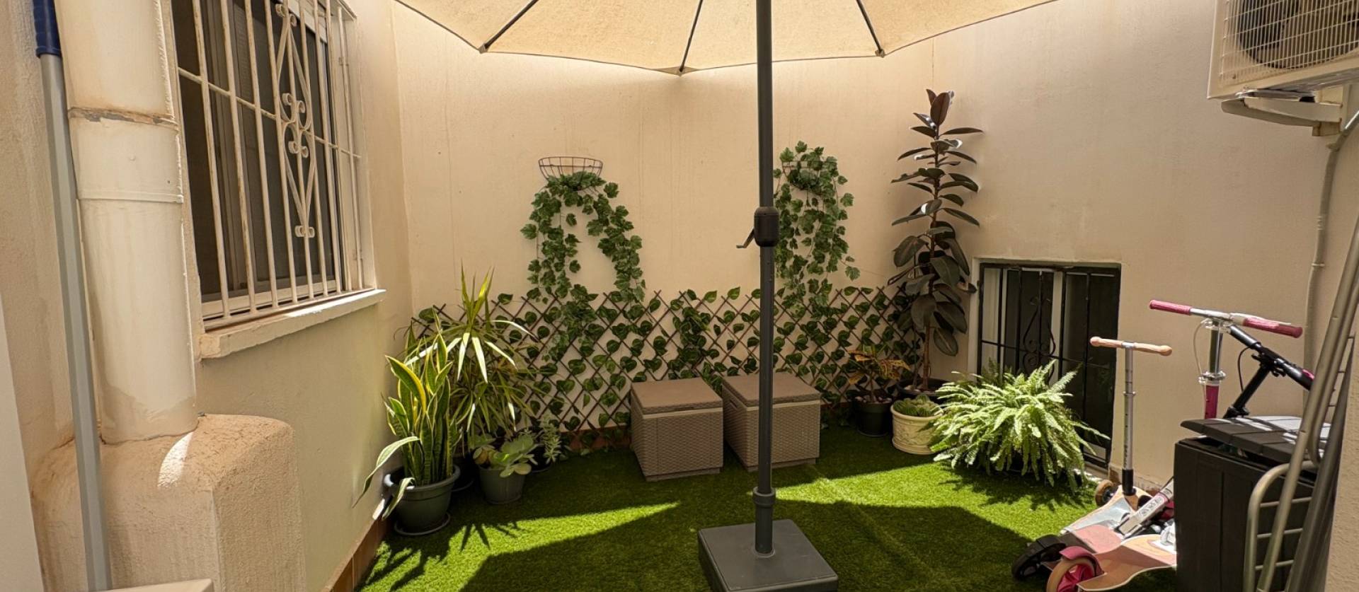 Sale - Apartment - Torrevieja - Centro