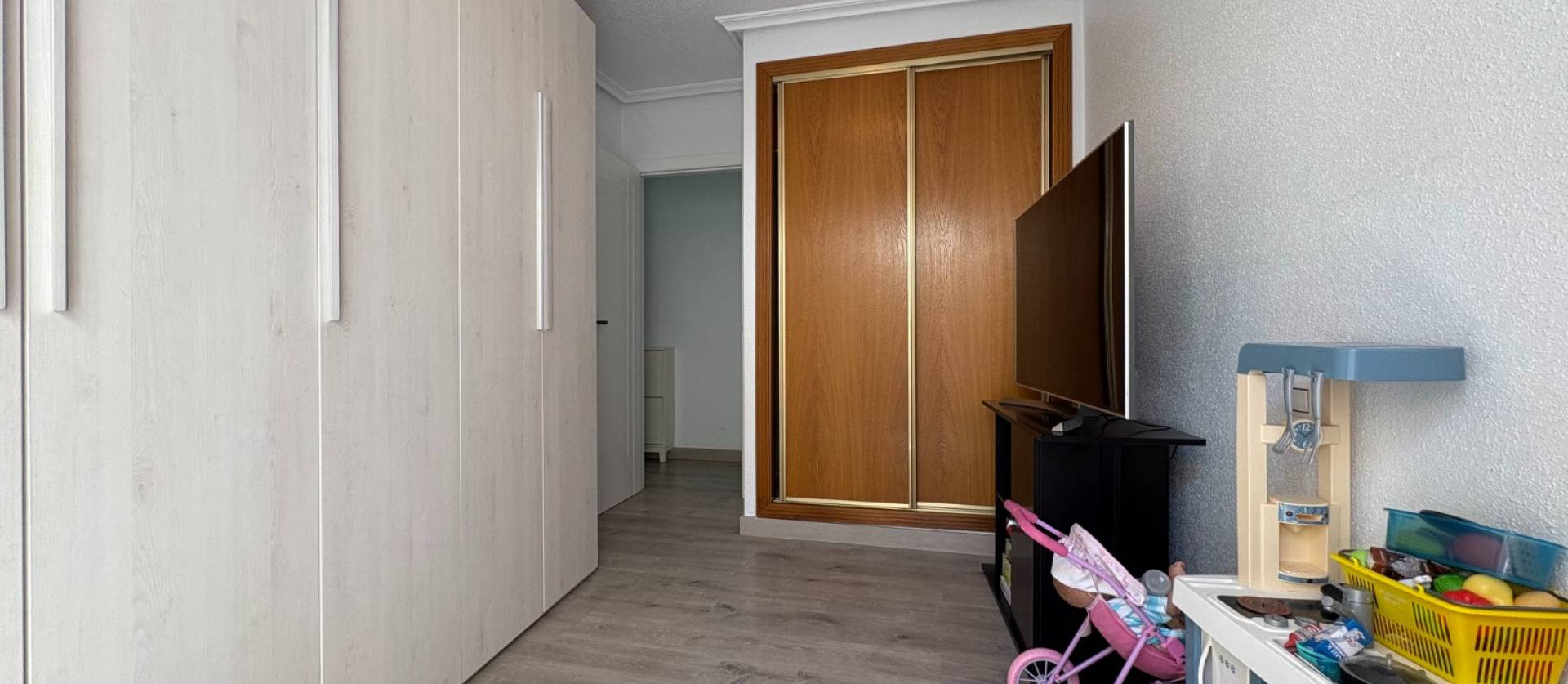 Sale - Apartment - Torrevieja - Centro