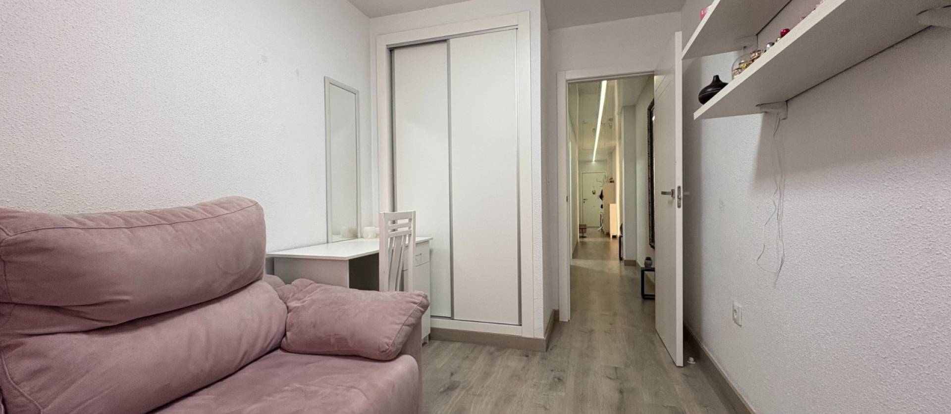 Sale - Apartment - Torrevieja - Centro