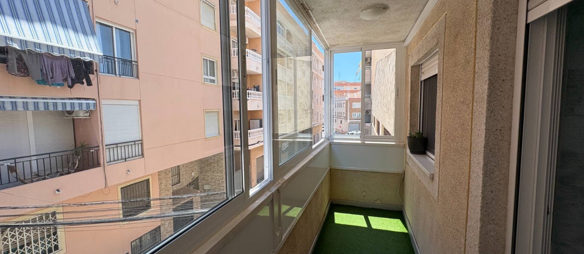 Sale - Apartment - Torrevieja - Centro