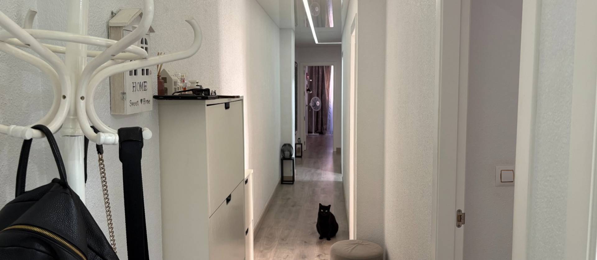 Sale - Apartment - Torrevieja - Centro