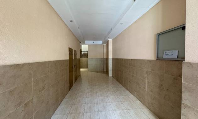 Sale - Apartment - Torrevieja - Centro