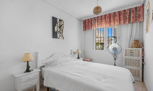 Sale - Bungalow - Torrevieja - Parque de las Naciones