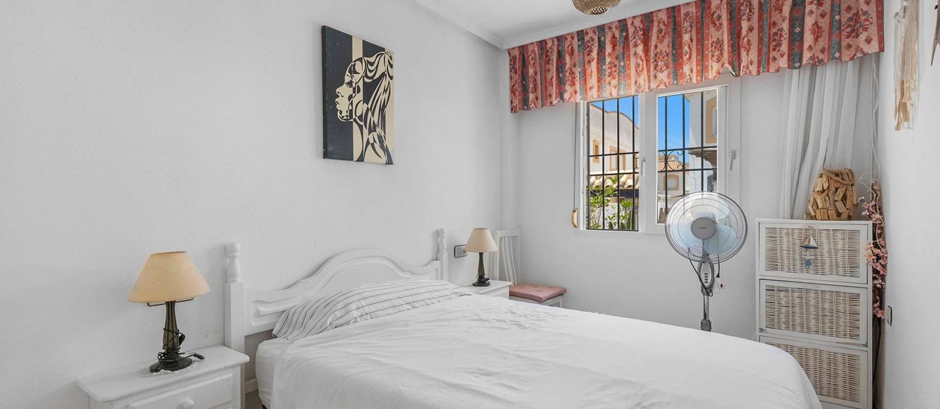 Sale - Bungalow - Torrevieja - Parque de las Naciones