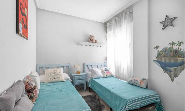 Sale - Bungalow - Torrevieja - Parque de las Naciones