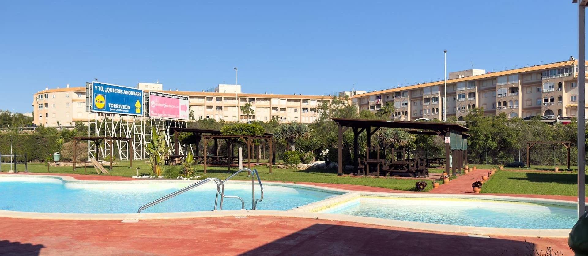 Sale - Bungalow - Torrevieja - Parque de las Naciones