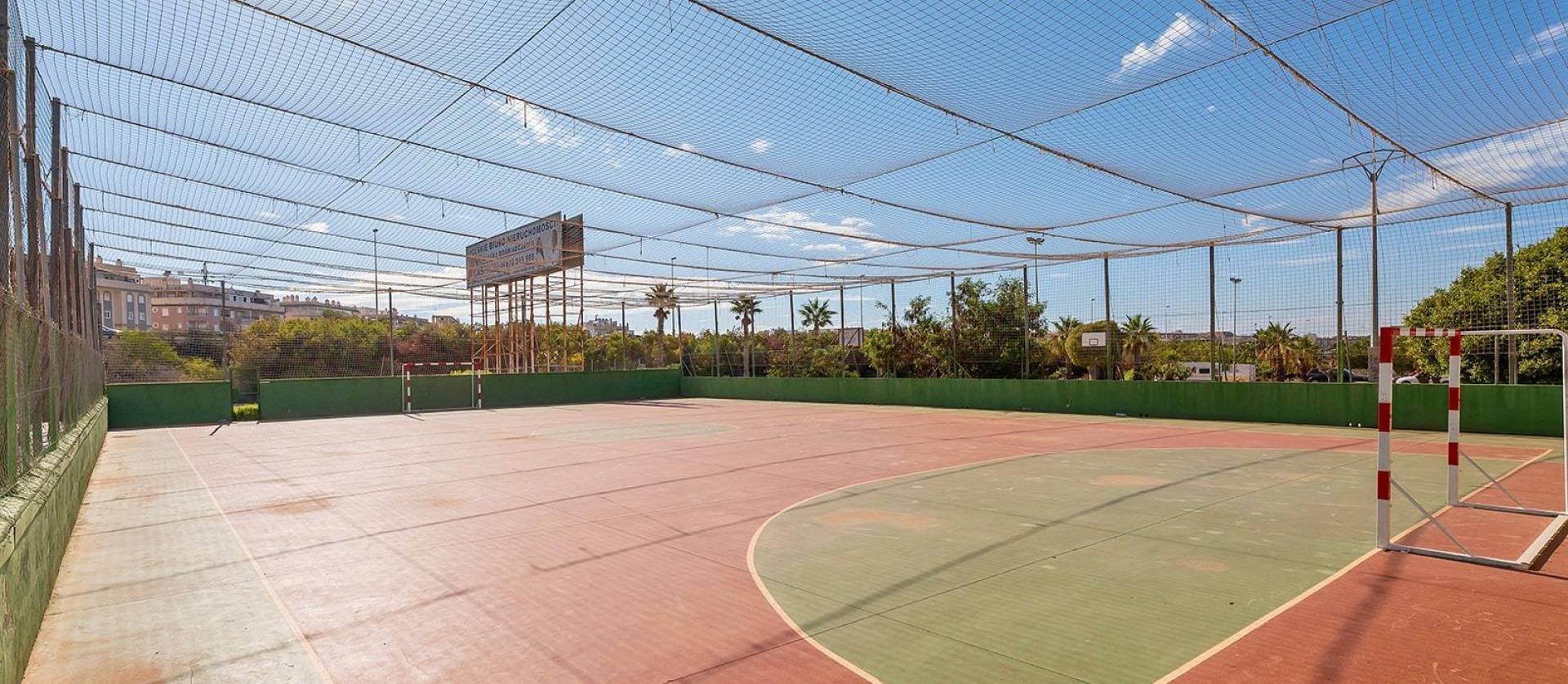 Sale - Bungalow - Torrevieja - Parque de las Naciones