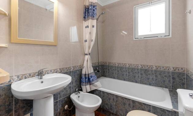 Sale - Apartment - Torrevieja - Estacion de autobuses