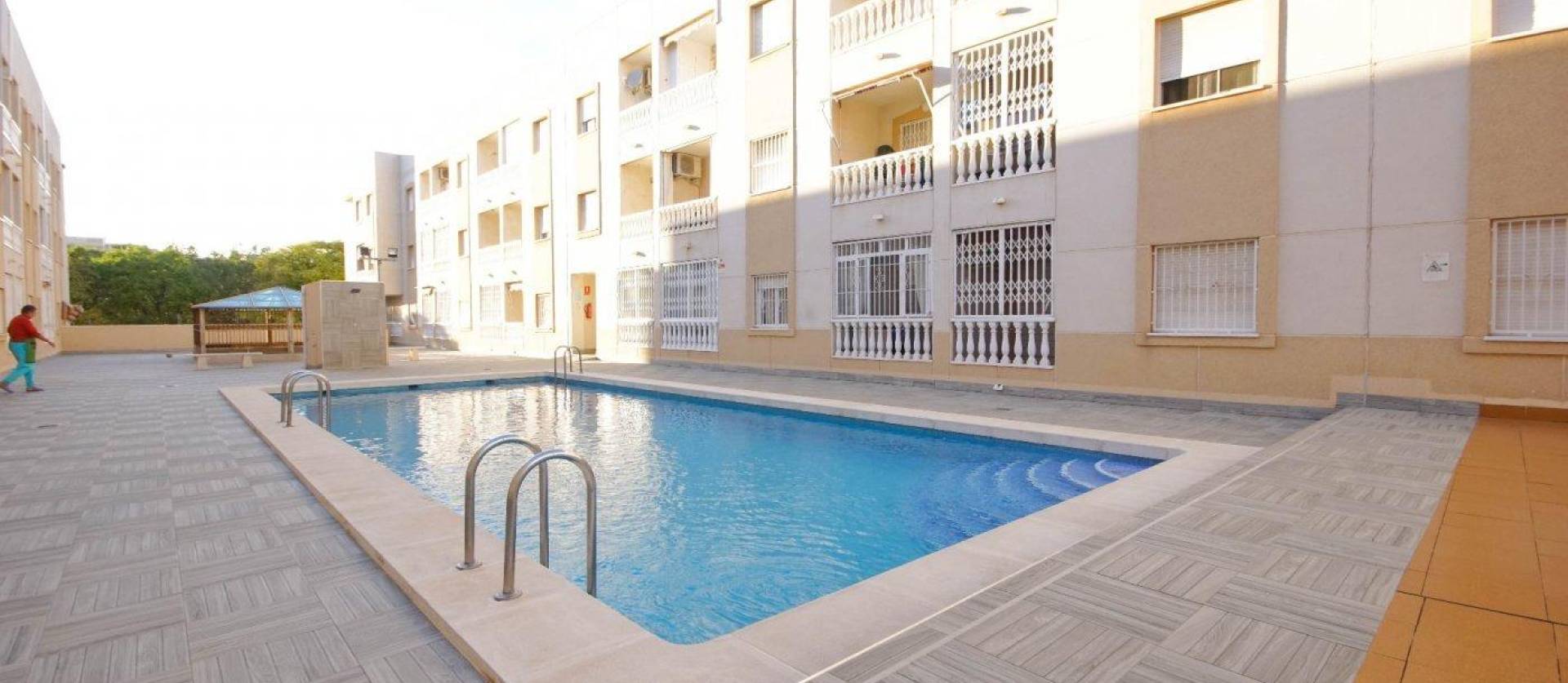 Sale - Apartment - Torrevieja - Estacion de autobuses