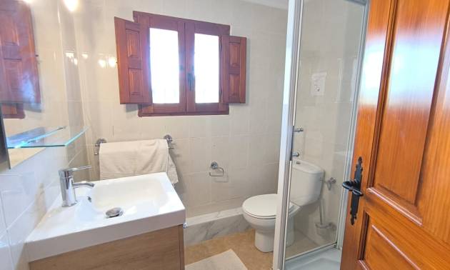 Sale - Villa - Villena